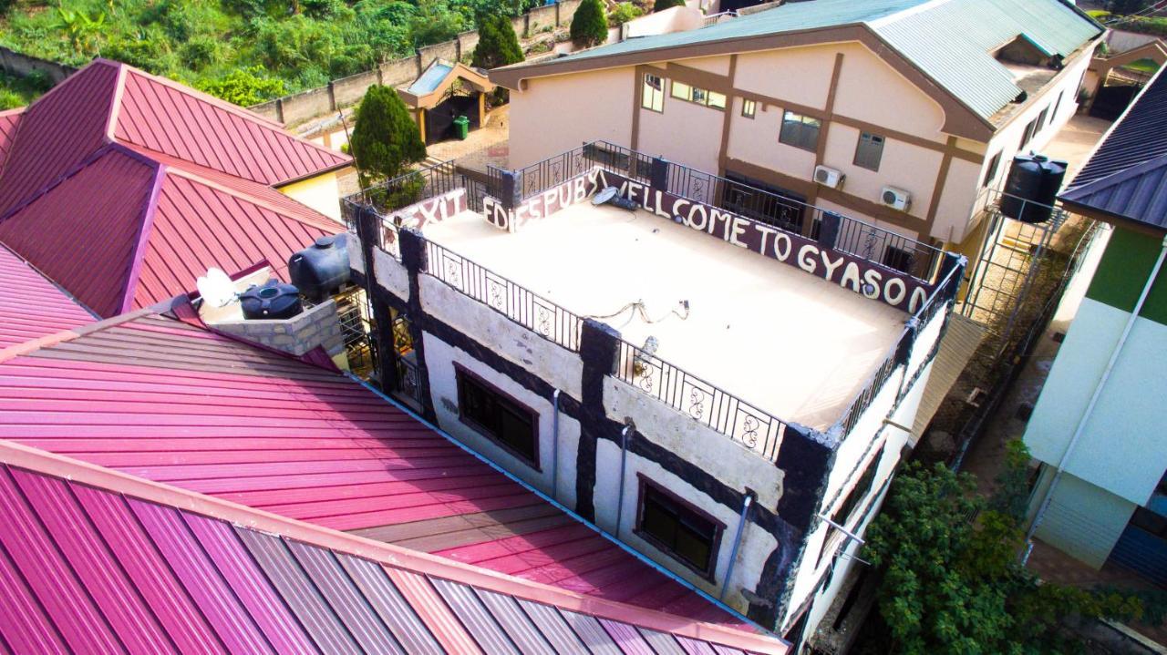 Gya-Son Royal Guest House Kumasi Exterior photo