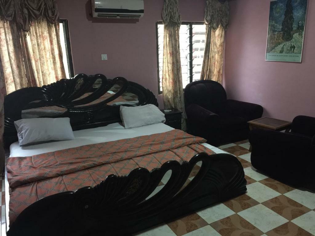 Gya-Son Royal Guest House Kumasi Exterior photo