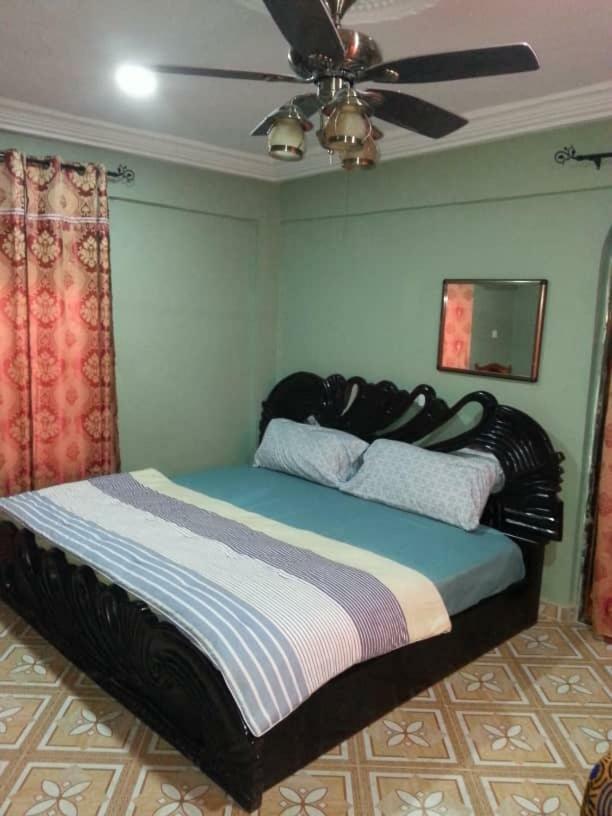 Gya-Son Royal Guest House Kumasi Exterior photo