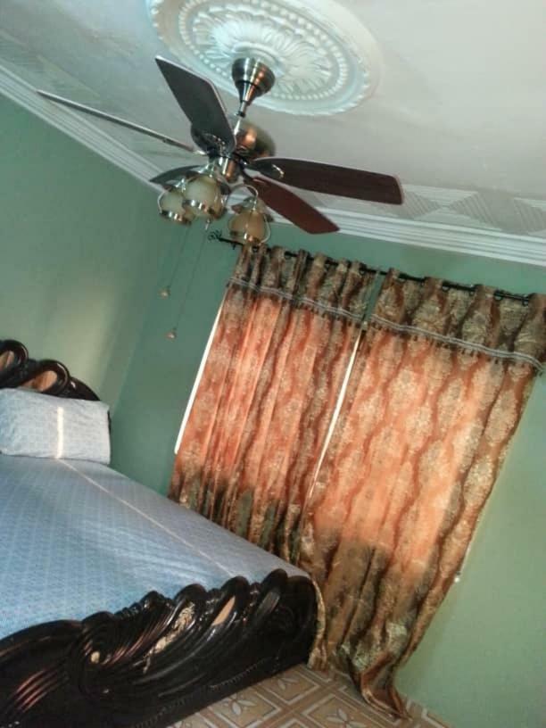 Gya-Son Royal Guest House Kumasi Exterior photo