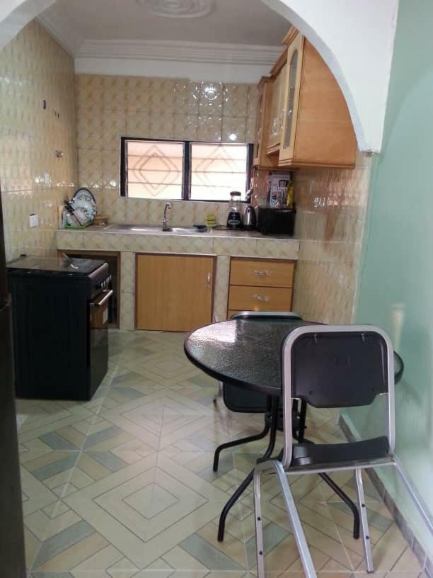 Gya-Son Royal Guest House Kumasi Exterior photo